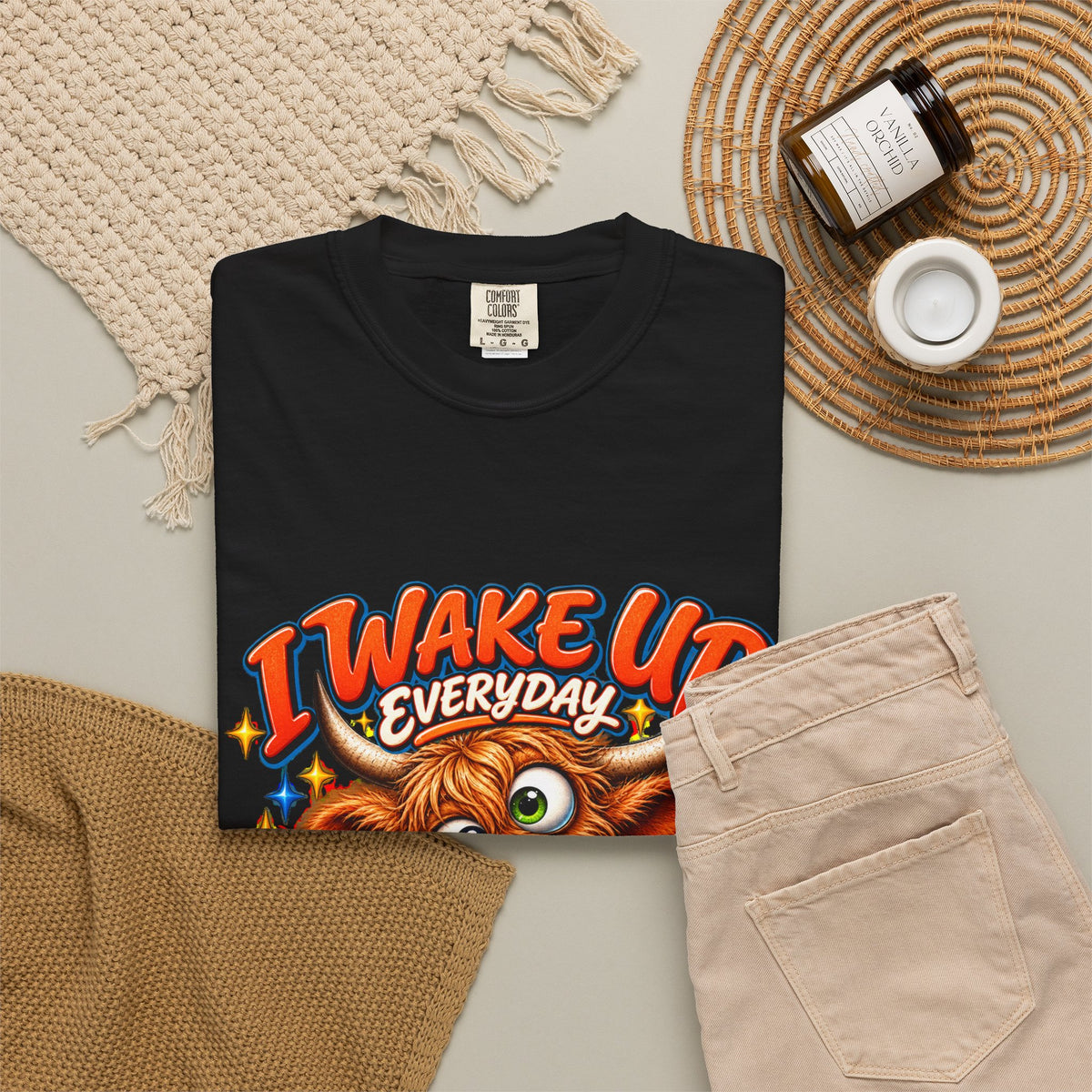 I Wake Up Everyday With a Good Attitude Funny Highland Cow T-Shirt