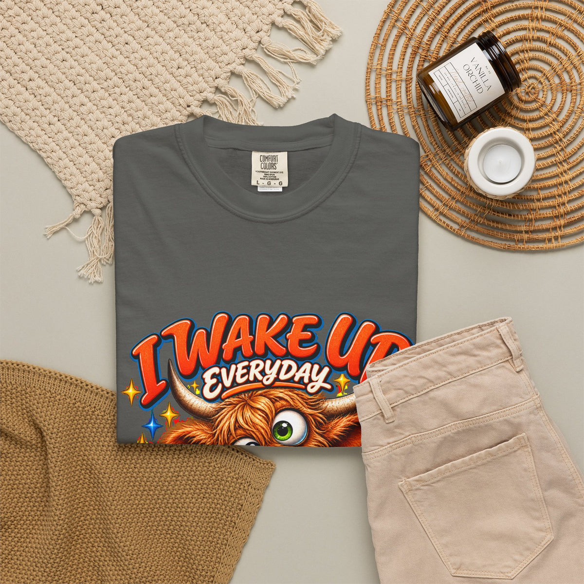 I Wake Up Everyday With a Good Attitude Funny Highland Cow T-Shirt
