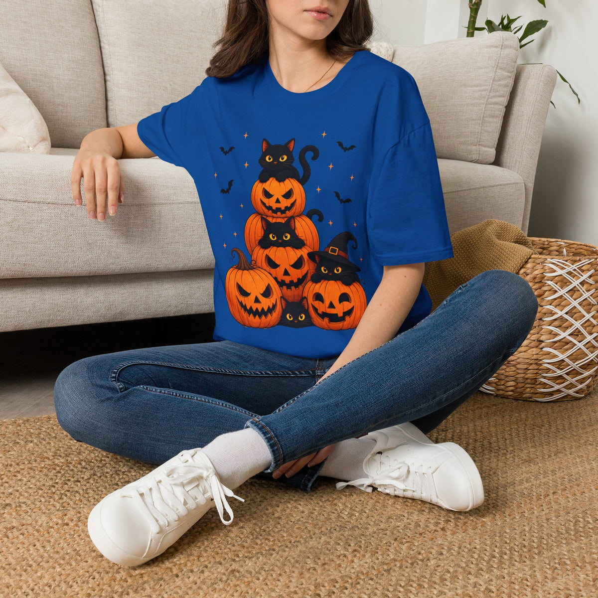 Black Cat Pumpkin Halloween Shirt – Cute Spooky Season Graphic Tee